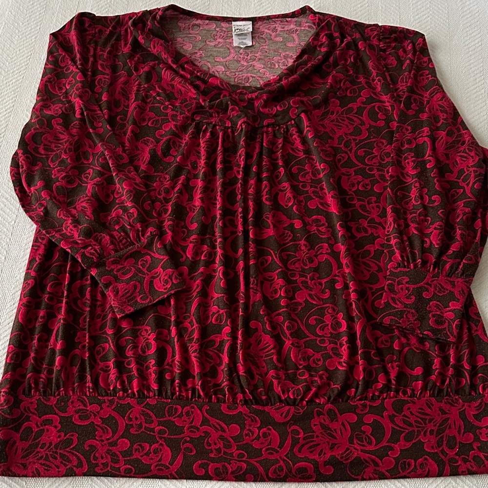 Just My Size Red and Black Floral Blouse